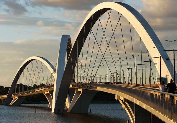 мост жуселину кубичека, бразилиа, бразилия фото