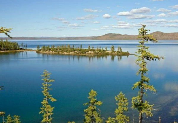 озеро лабынкыр в якутии фото