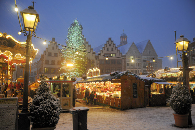 frankfurter weihnachtsmarkt, франкфурт, германия фото