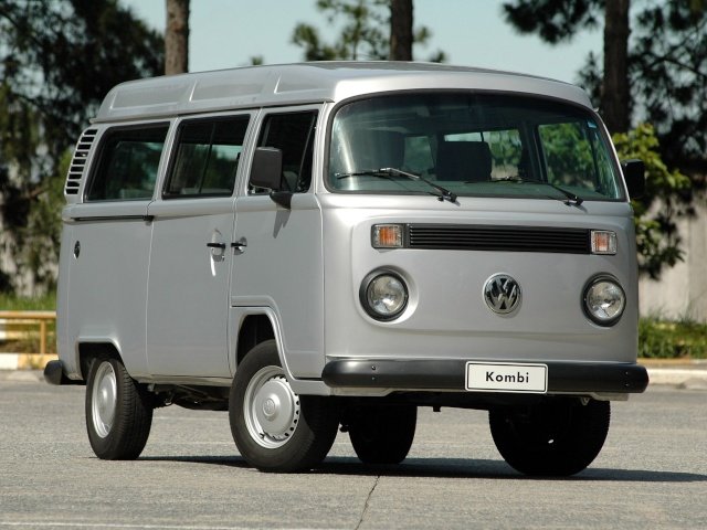 Volkswagen Kombi Serie Prata › Autemo.com › Automotive Design Studio