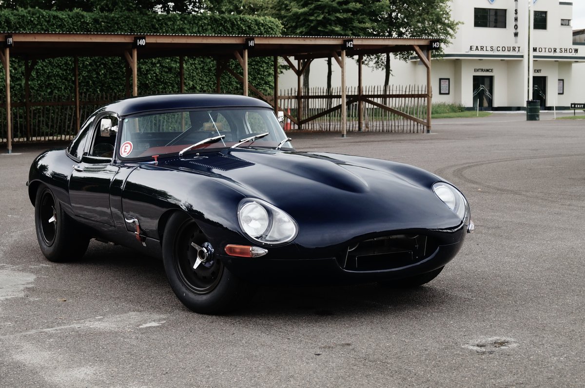 jaguar e-type фото