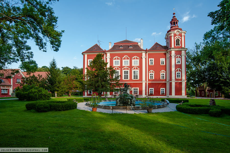 замок детенице фото