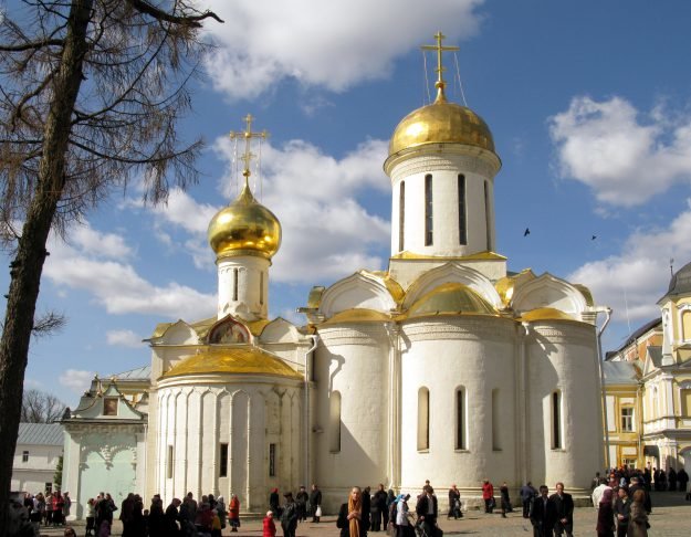 троицкий собор троице сергиева монастыря фото