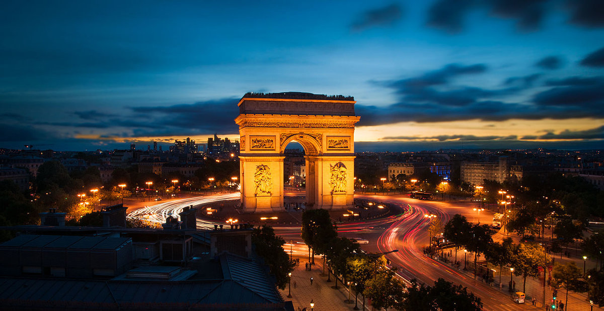 париж триумфальная арка фото