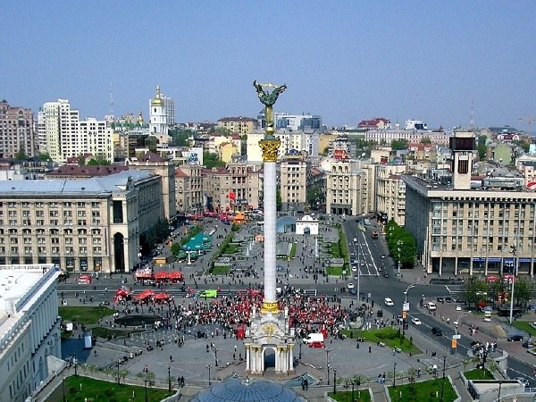 площадь независимости киев фото