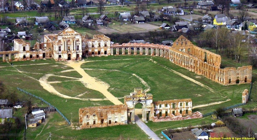 дворцовый комплекс сапег в ружанах фото