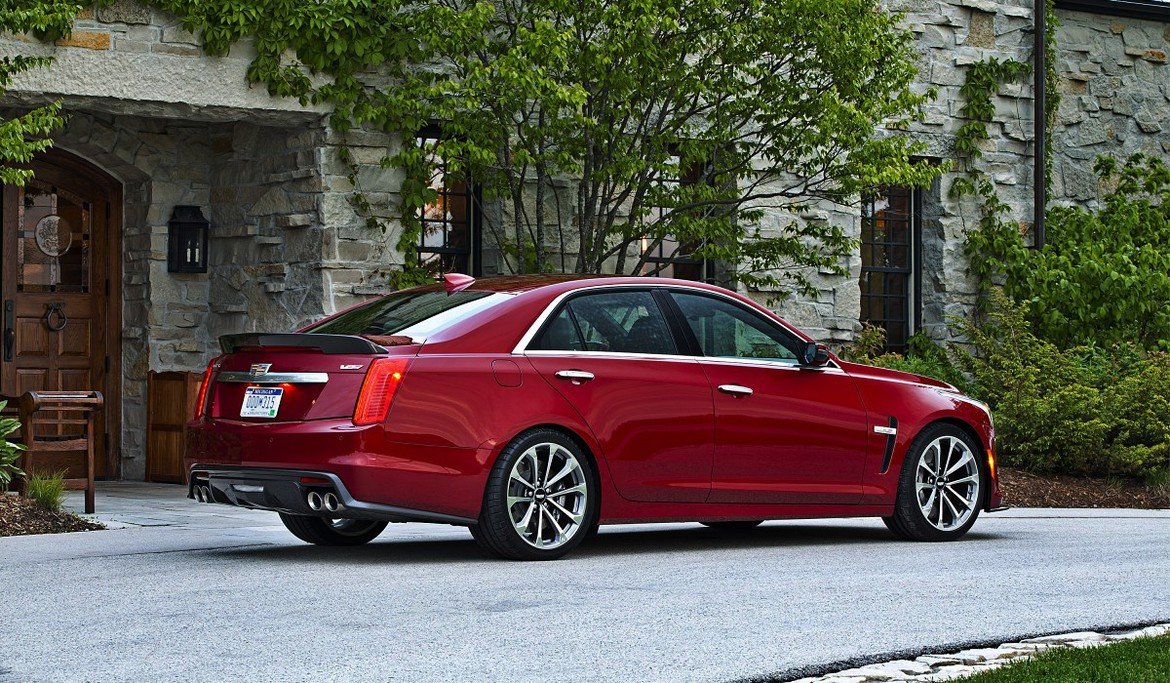 2016 cadillac cts-v sedan фото