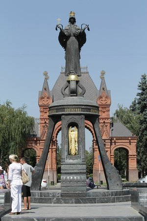 памятник екатерине краснодар фото