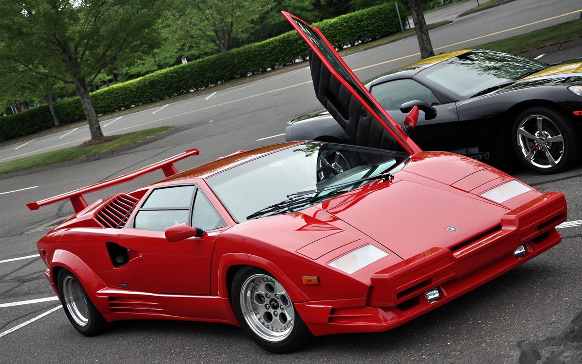 lamborghini countach фото