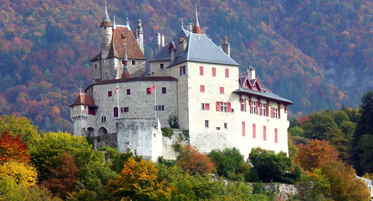 ментон сен бернар замок фото