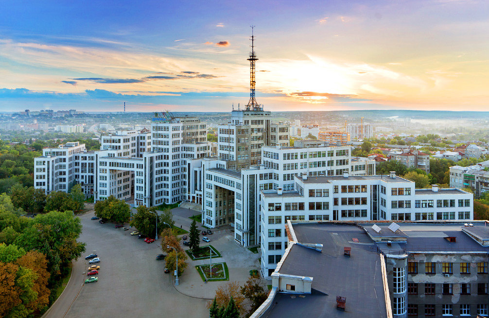 здание госпрома в харькове фото
