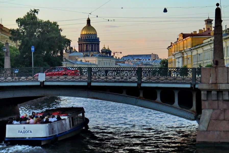 поцелуев мост в санкт петербурге фото