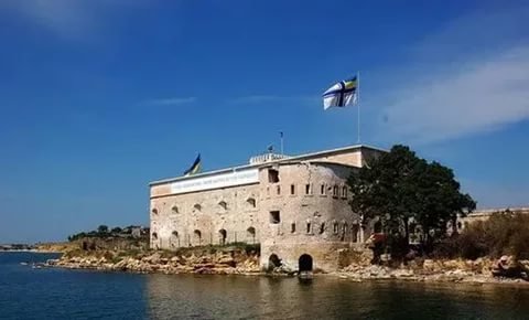 военно морской музей михайловская батарея фото