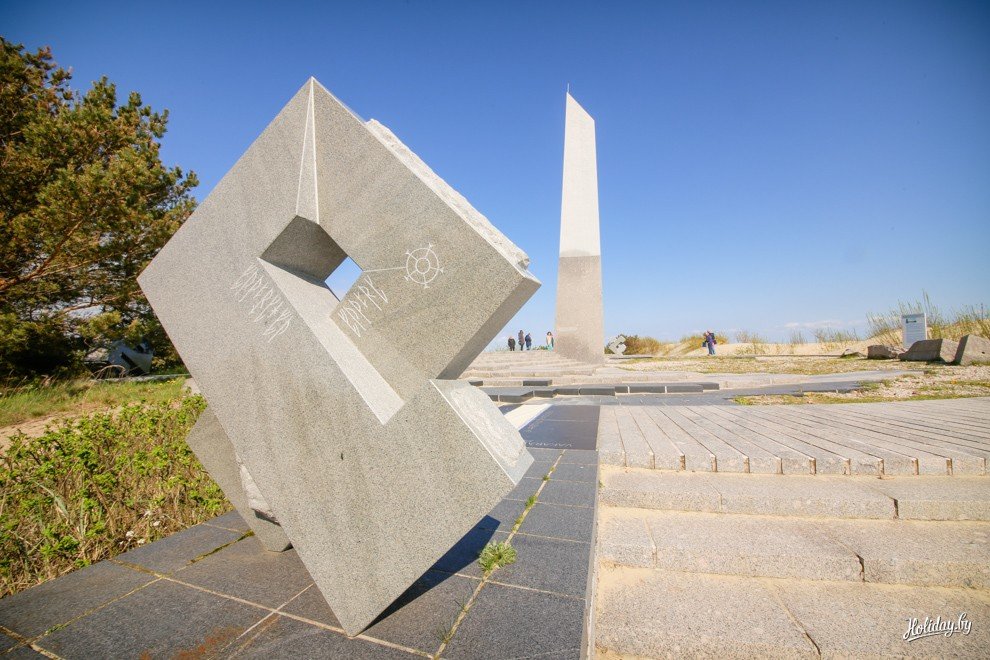 обелиск фото