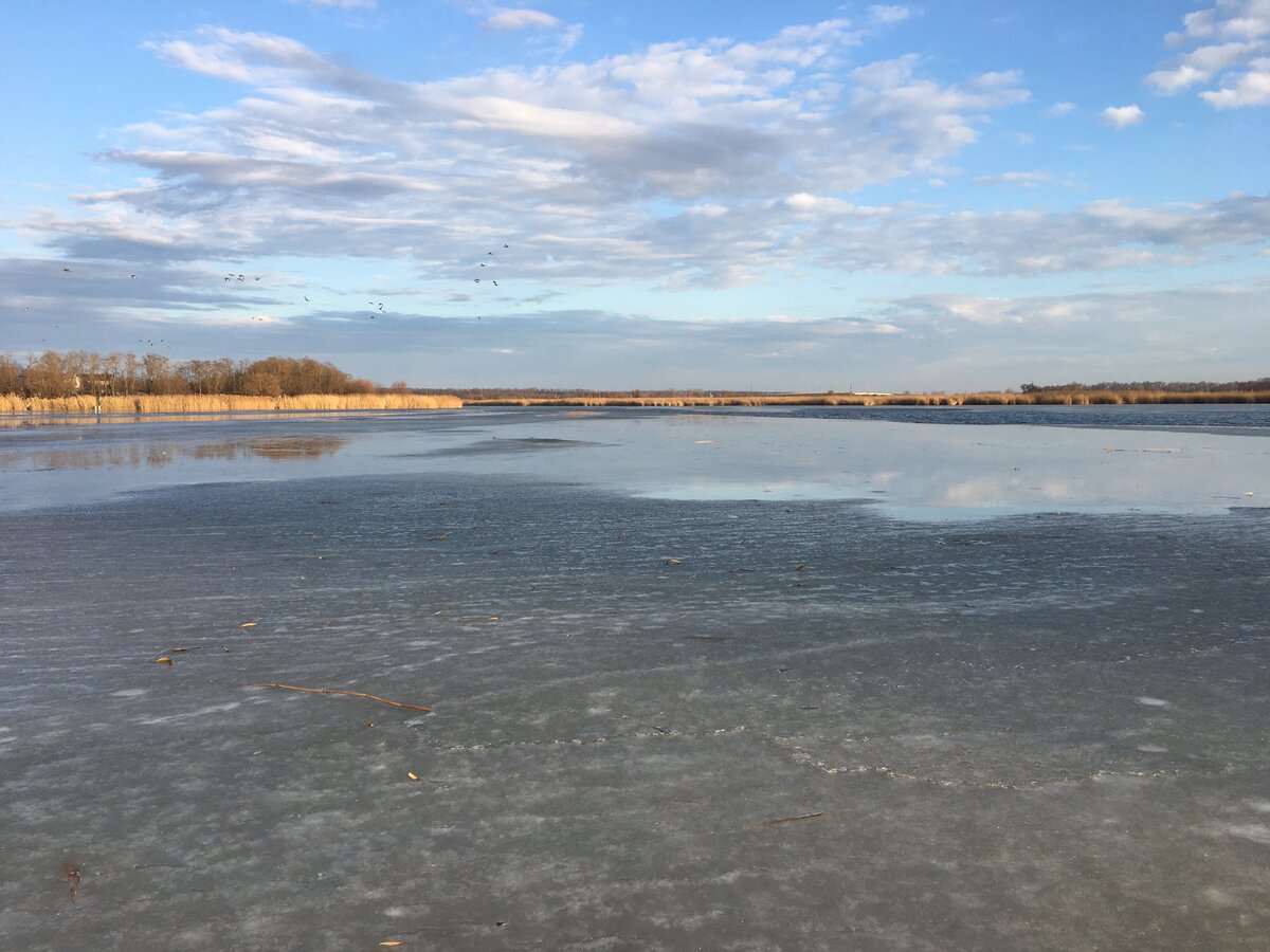 лед на реке фото