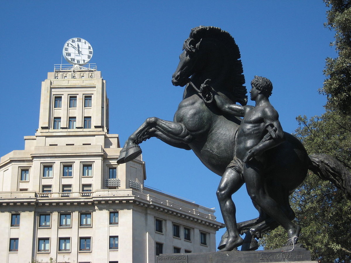 памятник жасинту вердагеру барселона фото