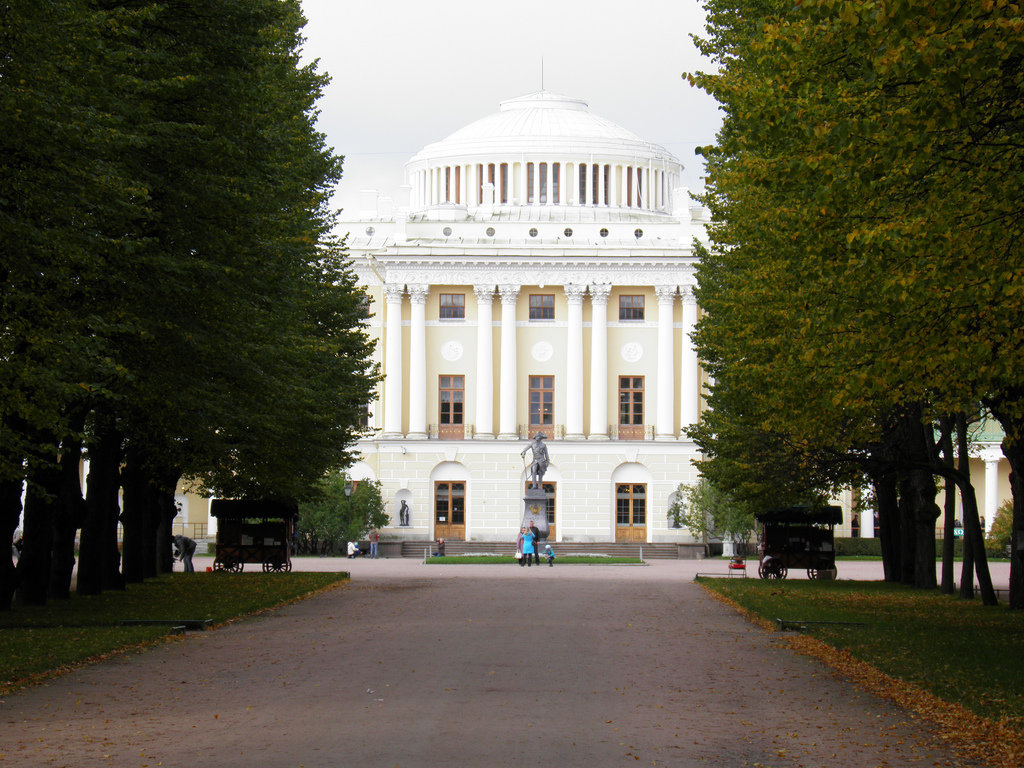 павловский дворец в санкт петербурге фото