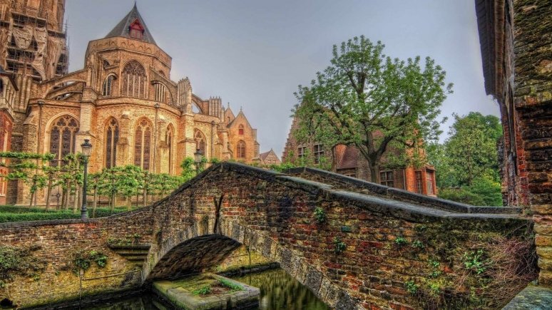 церковь богоматери - onze-lieve-vrouwekerk брюгге фото