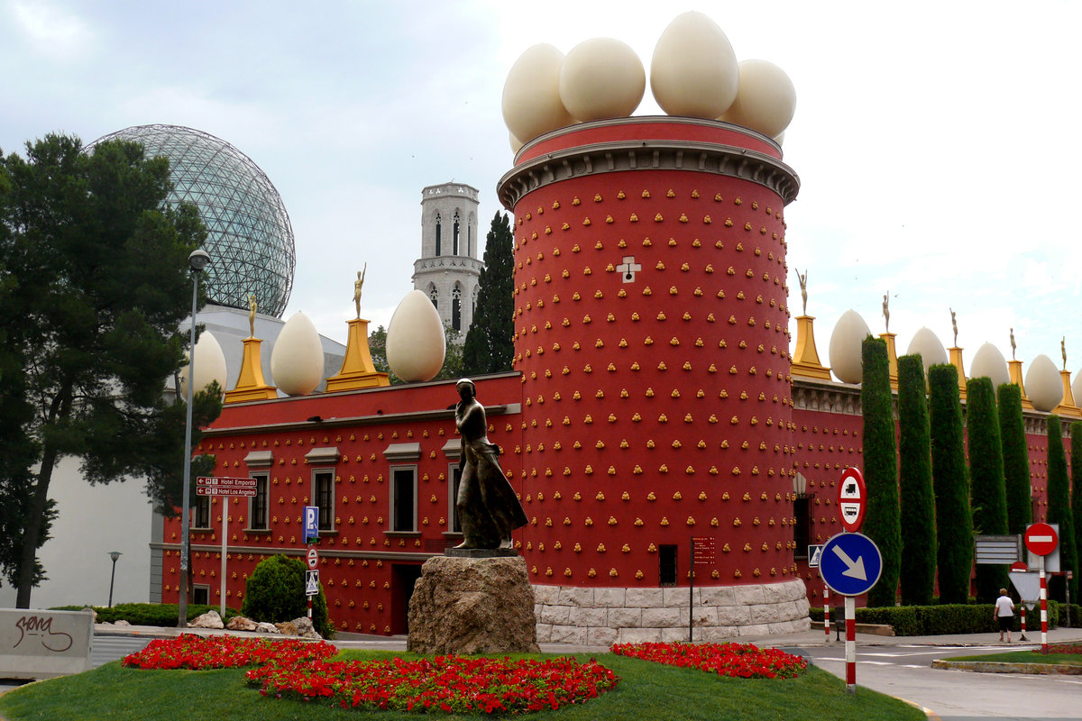 музей сальвадора дали в фигерасе фото