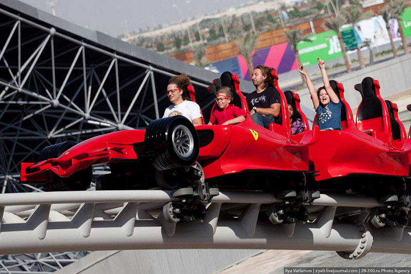 formula rossa ferrari world абу-даби фото