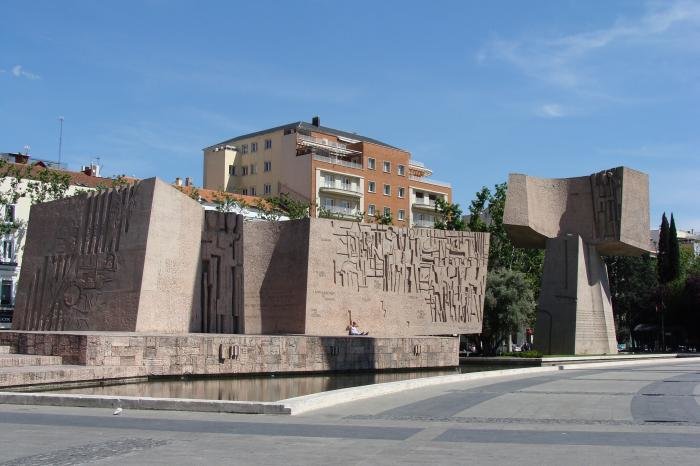площадь колумба мадрид фото