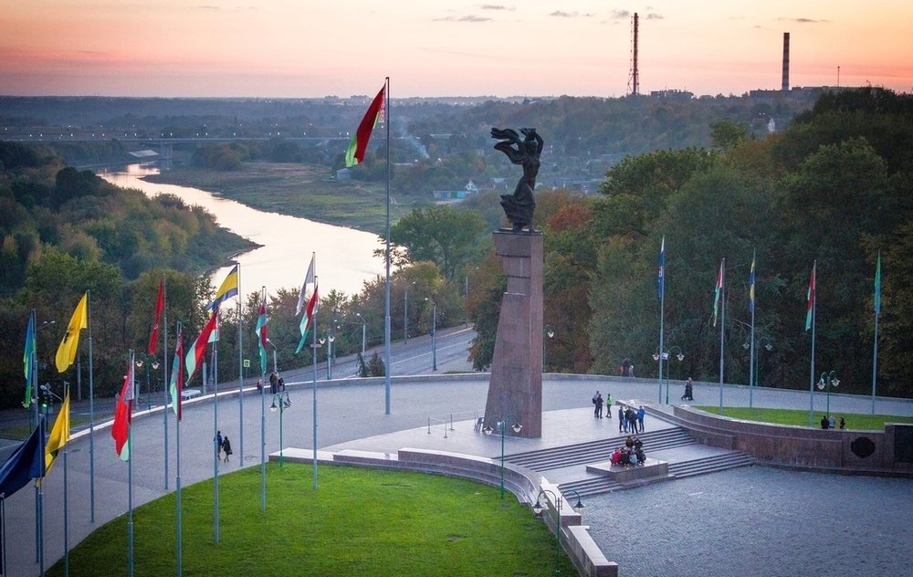 площадь славы могилев фото