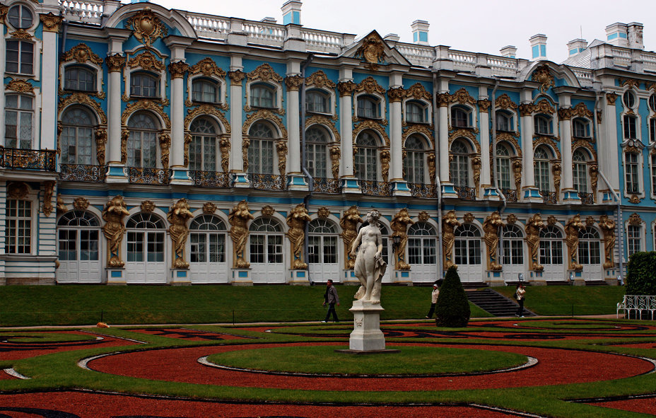 екатерининский дворец в царском селе фото
