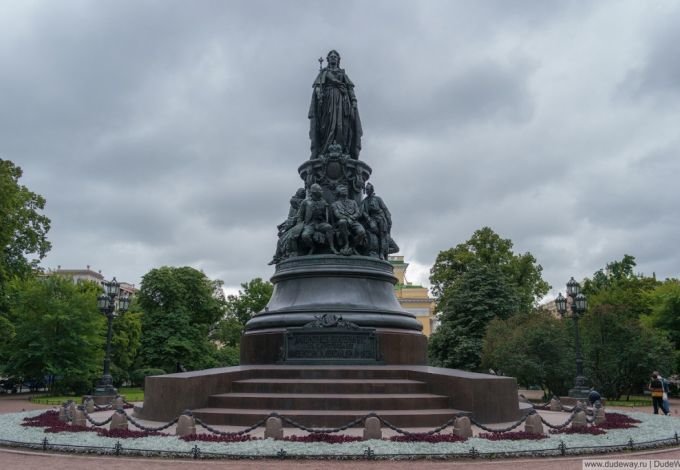 екатерининский сквер санкт петербург фото