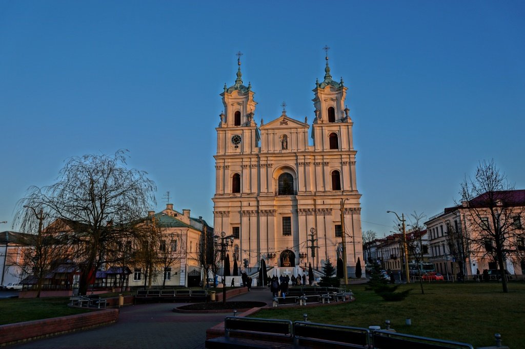 фарный костел в гродно фото