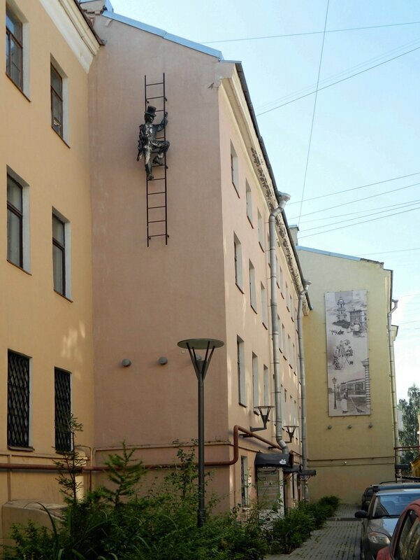 памятник трубочиста к удаче