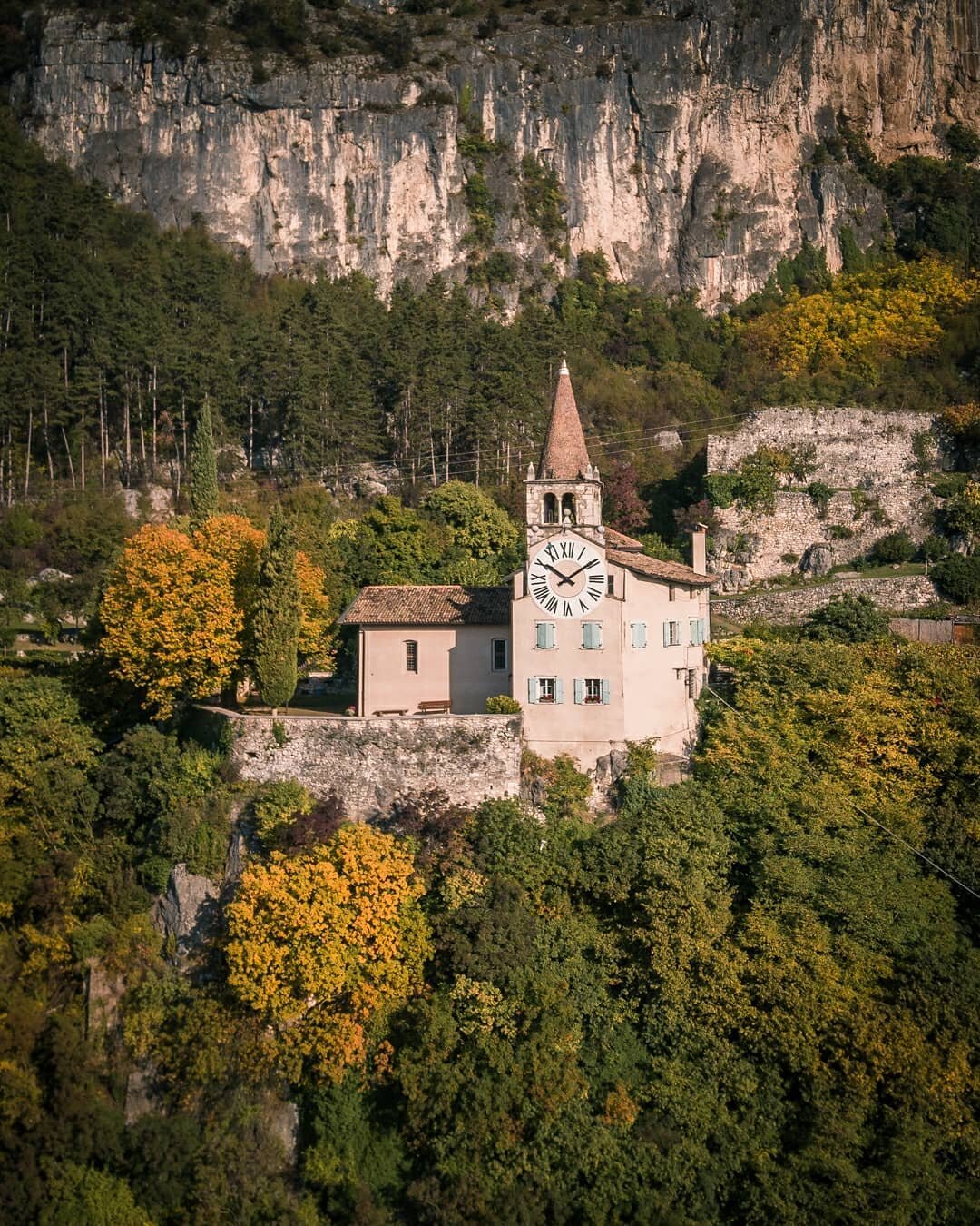 церковь мадонна делла корона фото