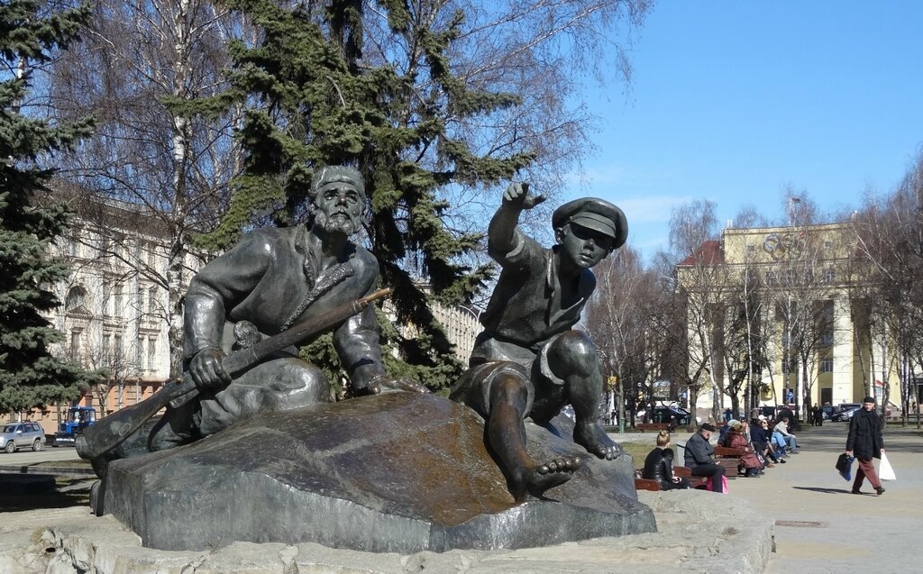 памятник якуба коласа в минске фото