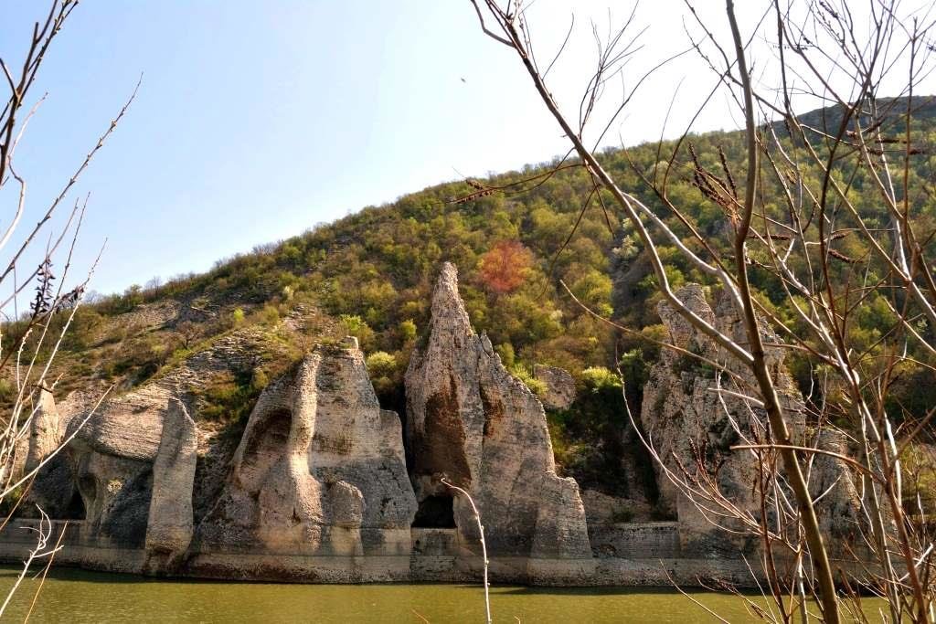 чудните скали болгария фото