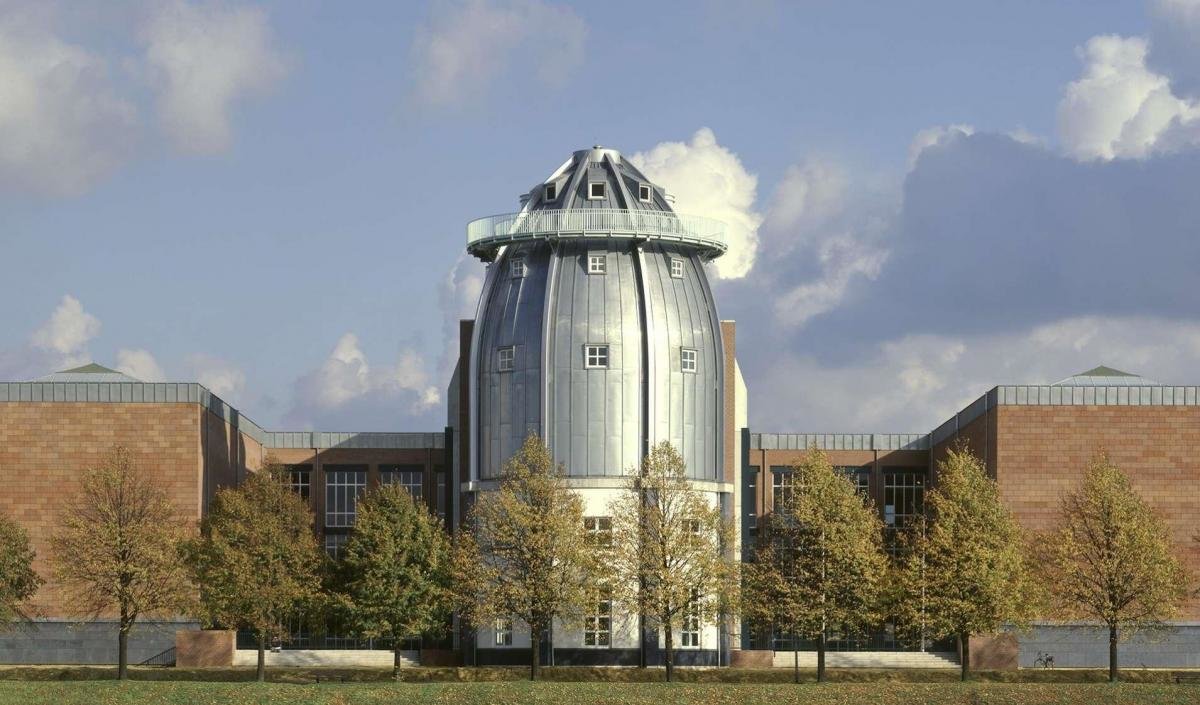 музей bonnefantenmuseum (нидерланды) фото
