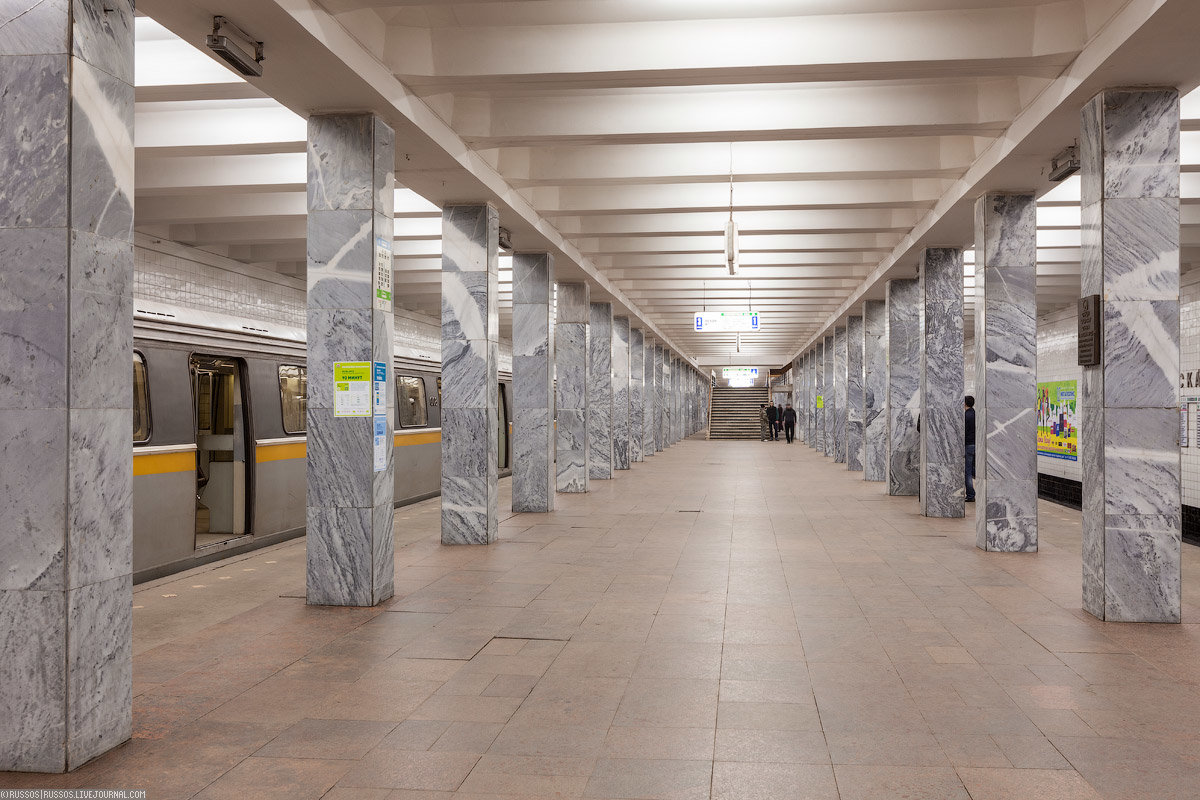 станция каширская метро москвы фото