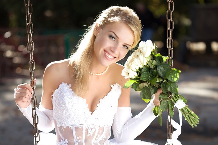 foto-nevest-onlayn-konchil-rot