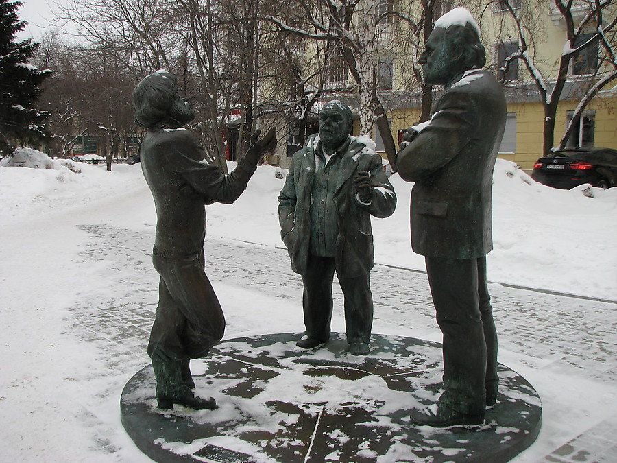 памятник горожане екатеринбург фото