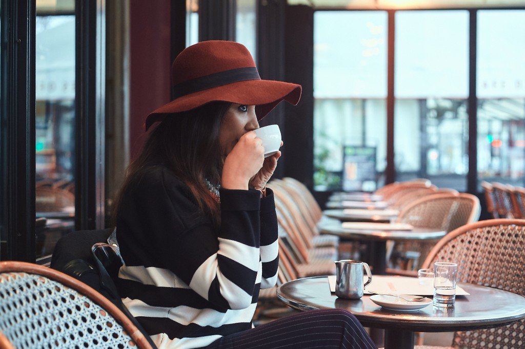 asians-coffeeshop-girls-interracial-porno-cheating-wives