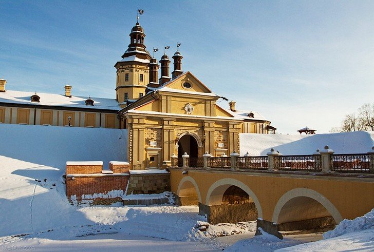 замок радзивиллов фото