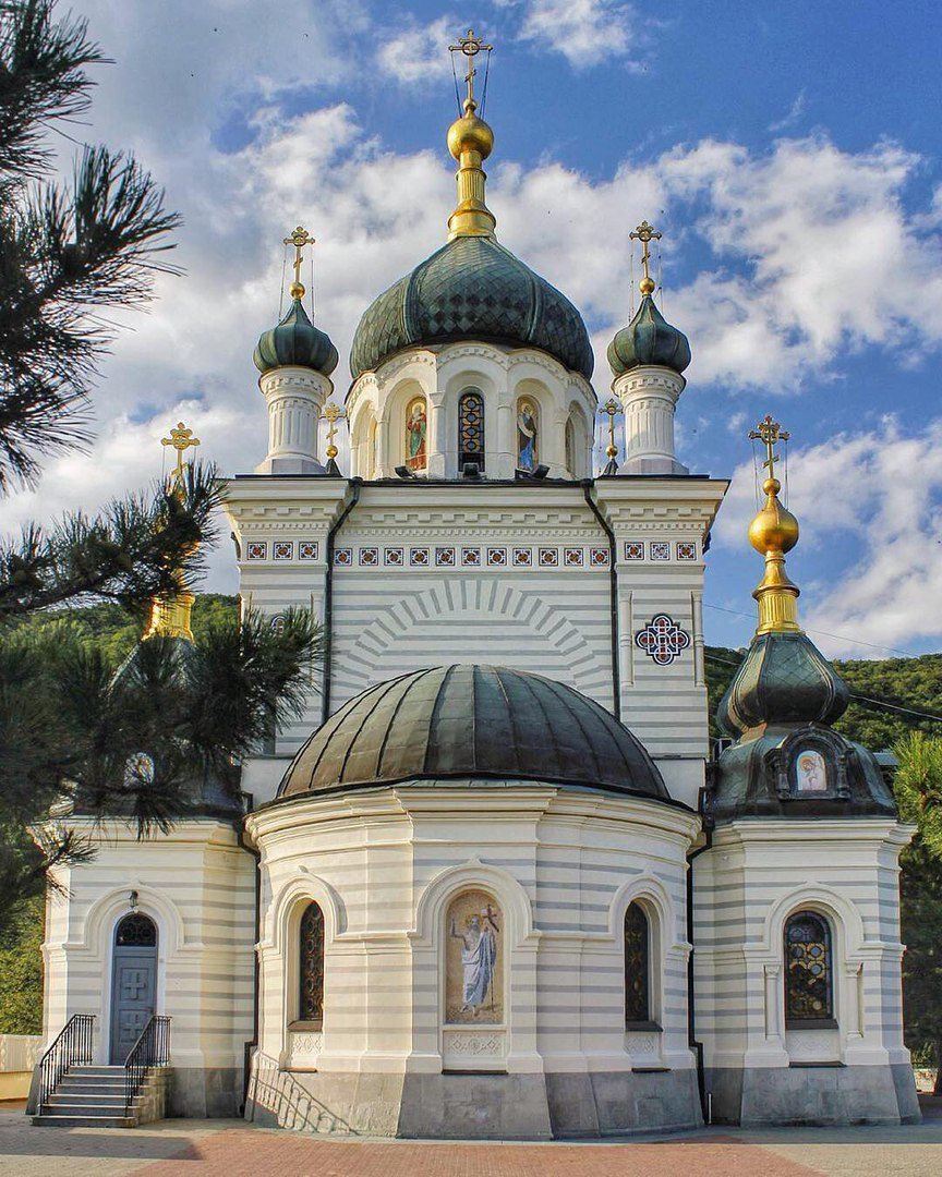 церковь воскресения христова фото
