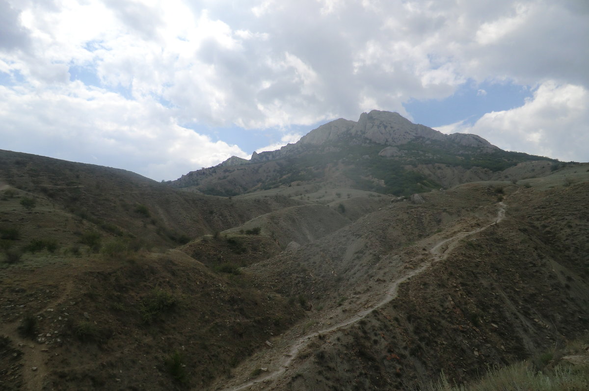 гора чок сары кая крым фото
