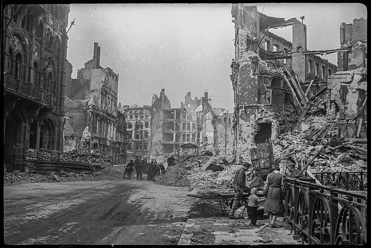 вторая мировая берлин 1945 фото
