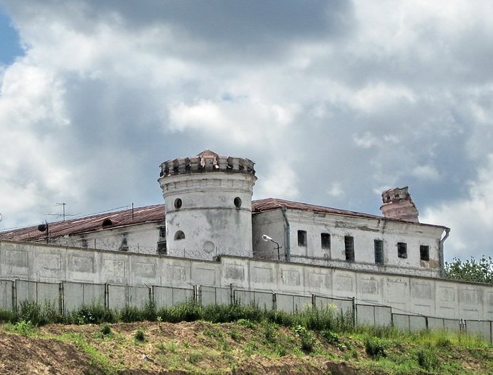 пищаловский замок в минске фото