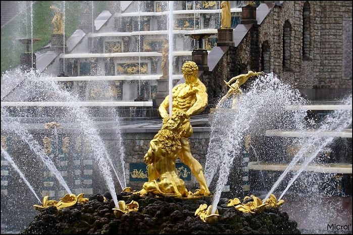 петергоф фонтан фото