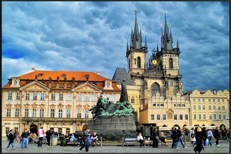 староместская площадь в праге фото