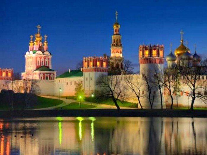 москва новодевичий монастырь фото
