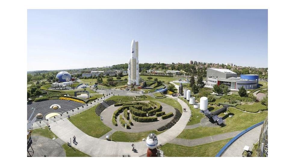 космический город в тулузе фото