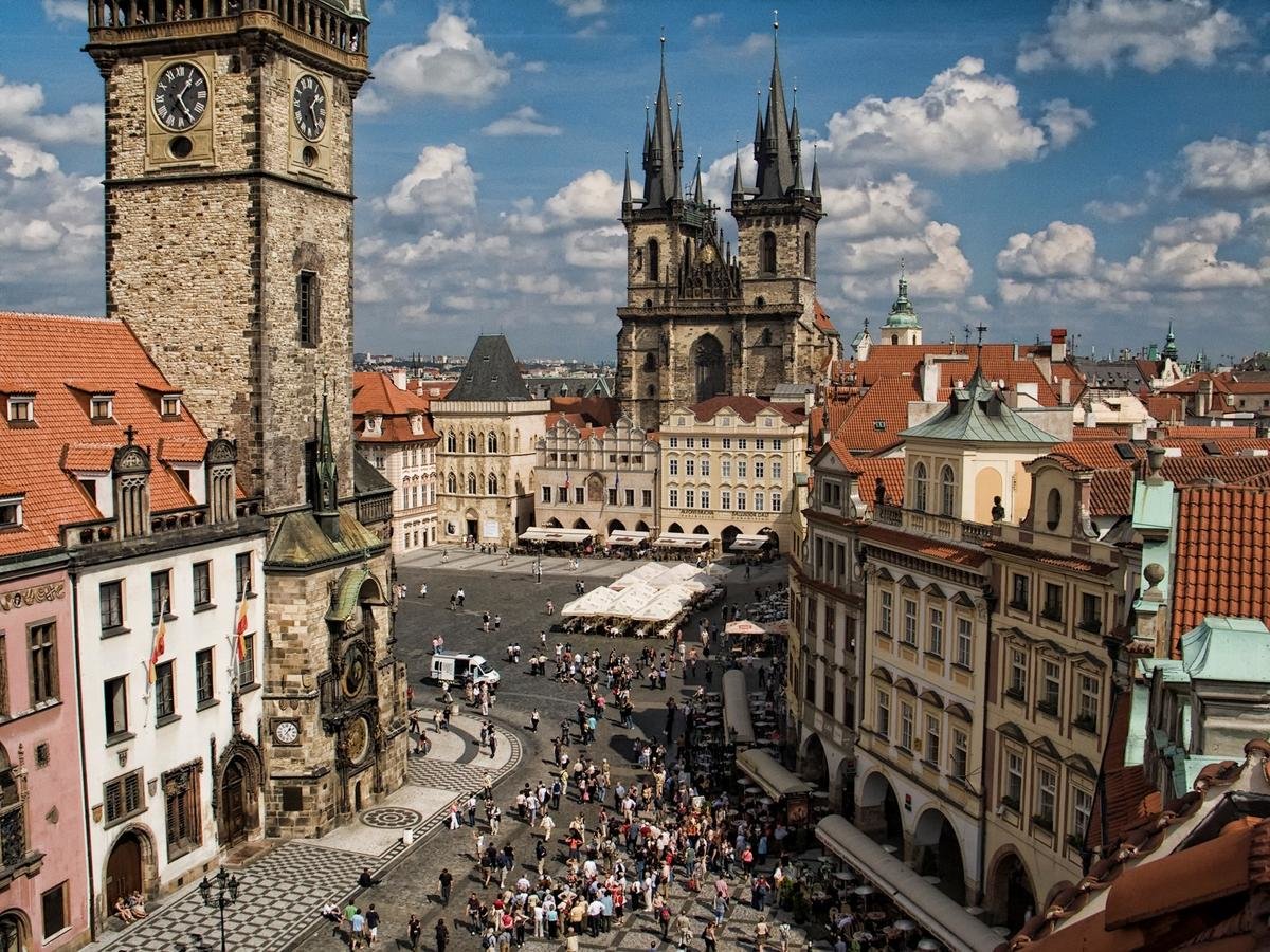староместская площадь в праге фото