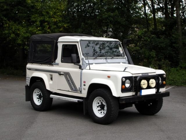 land rover defender фото