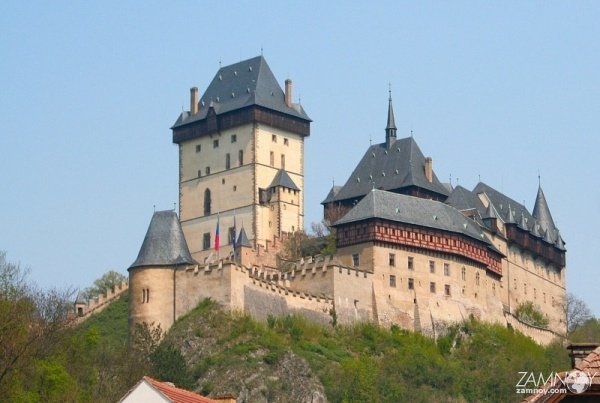 замок карлштейн фото
